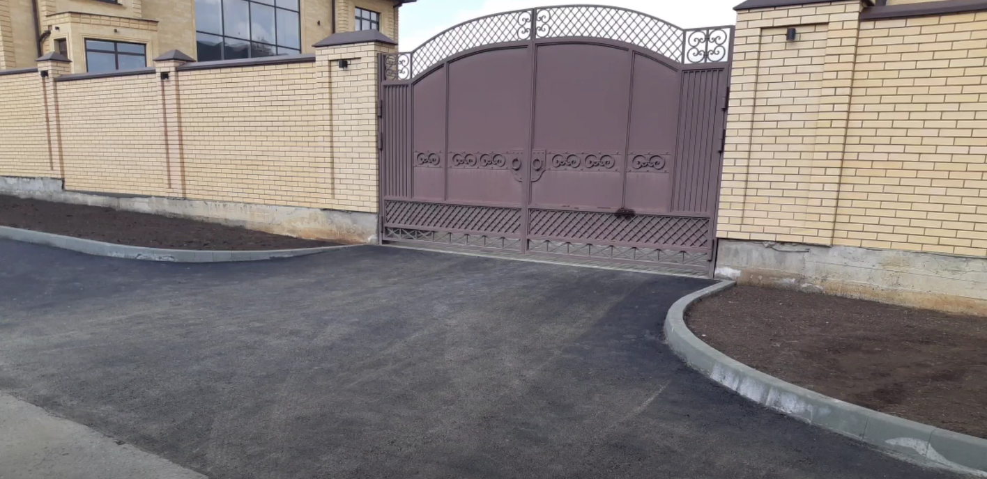 https://pskov.blago-s.ru/storage/app/uploads/public/646/325/9f3/6463259f3434e253867272.png