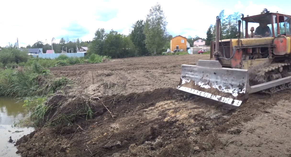 https://pskov.blago-s.ru/storage/app/uploads/public/646/325/3e8/6463253e832a7528177182.png